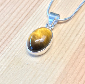 Tiger’s eye pendant