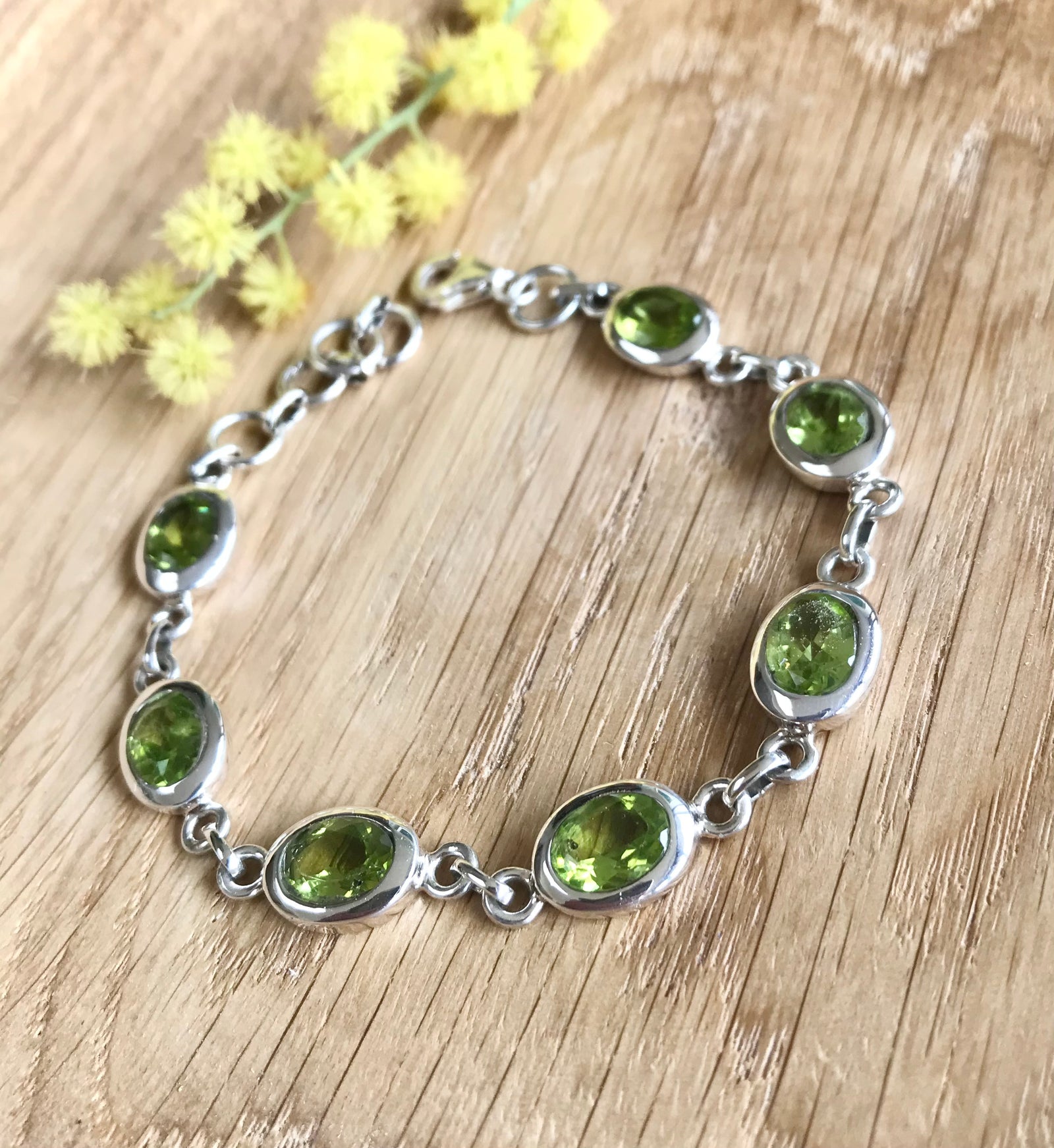 Facetted Peridot bracelet