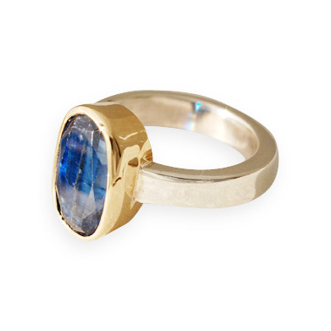 Kyanite ring in gold and silver