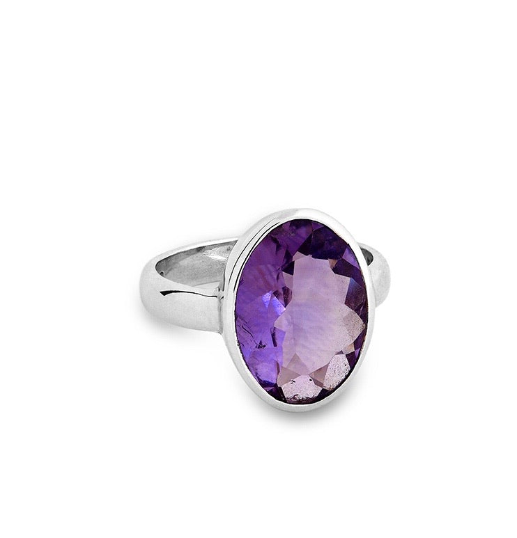 Amethyst ring medium
