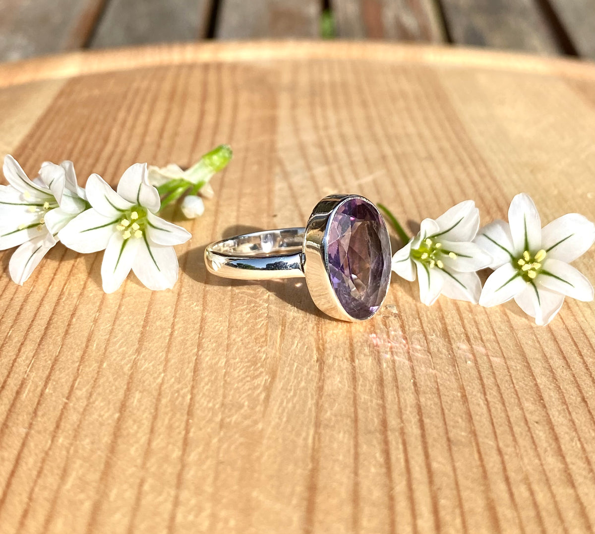 Amethyst ring medium