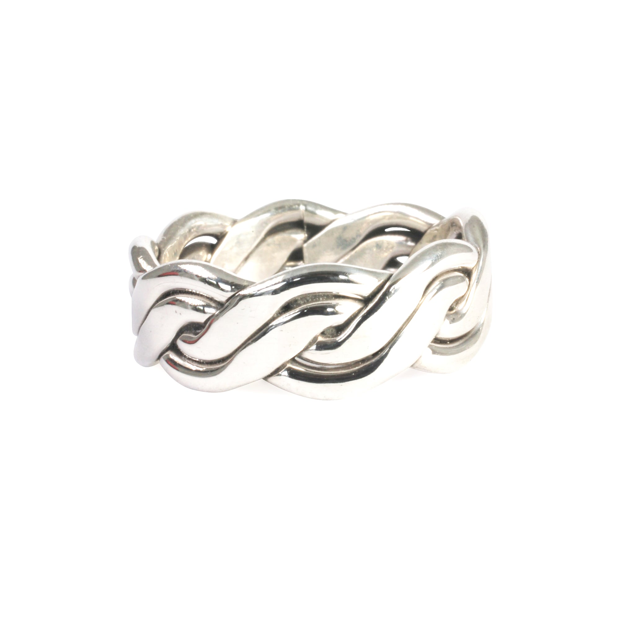 Plaited silver celtic ring